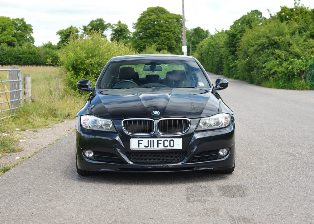 2011 BMW Alpina B3 - Image 3 of 31