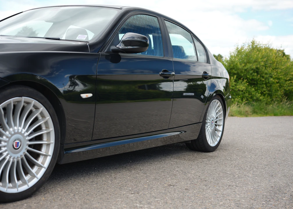 2011 BMW Alpina B3 - Image 20 of 31