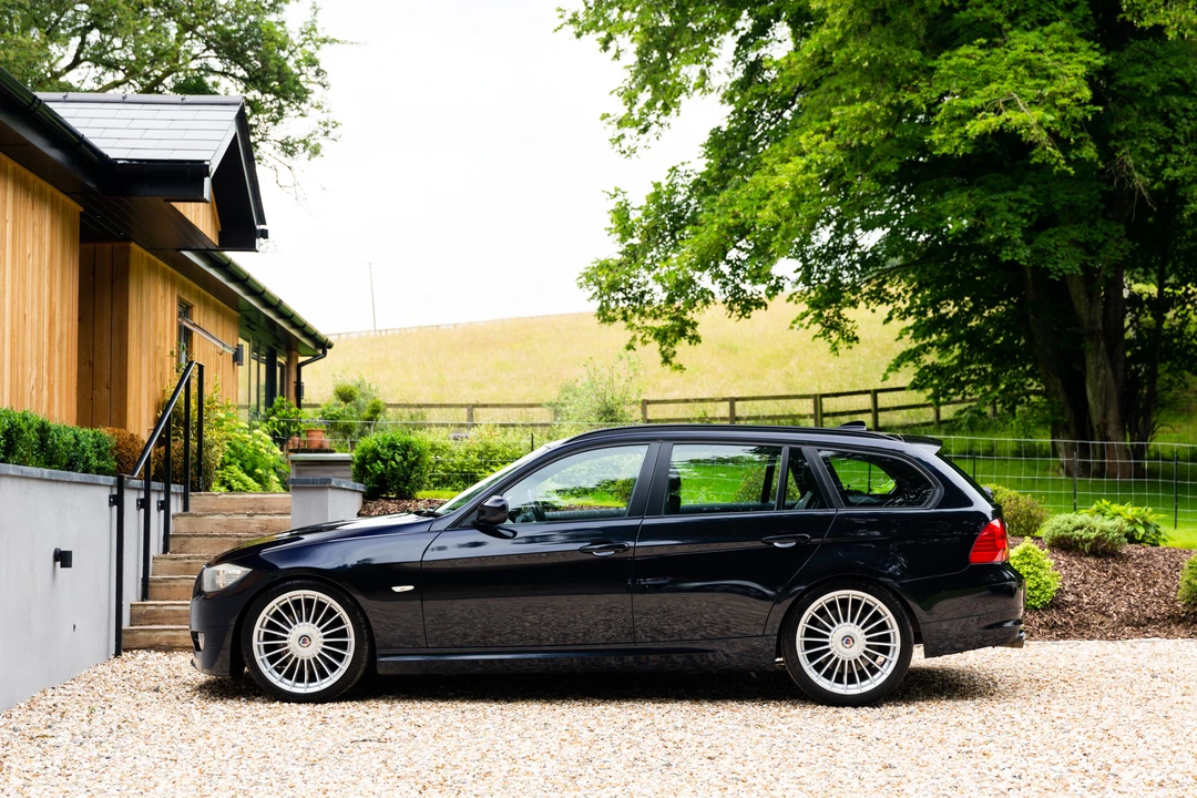2011 BMW Alpina B3 - Image 5 of 31