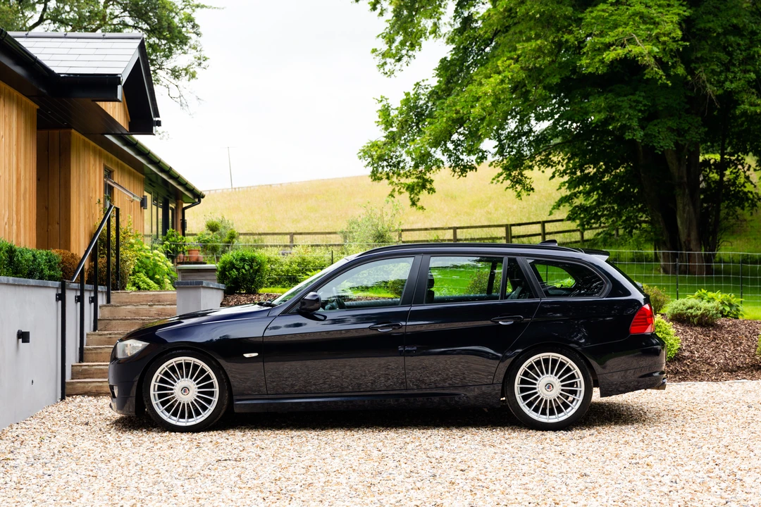 2011 BMW Alpina B3 - Image 13 of 31