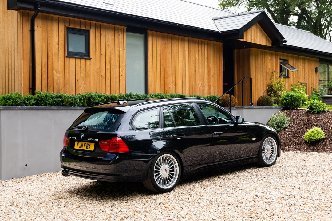 2011 BMW Alpina B3 - Image 16 of 31