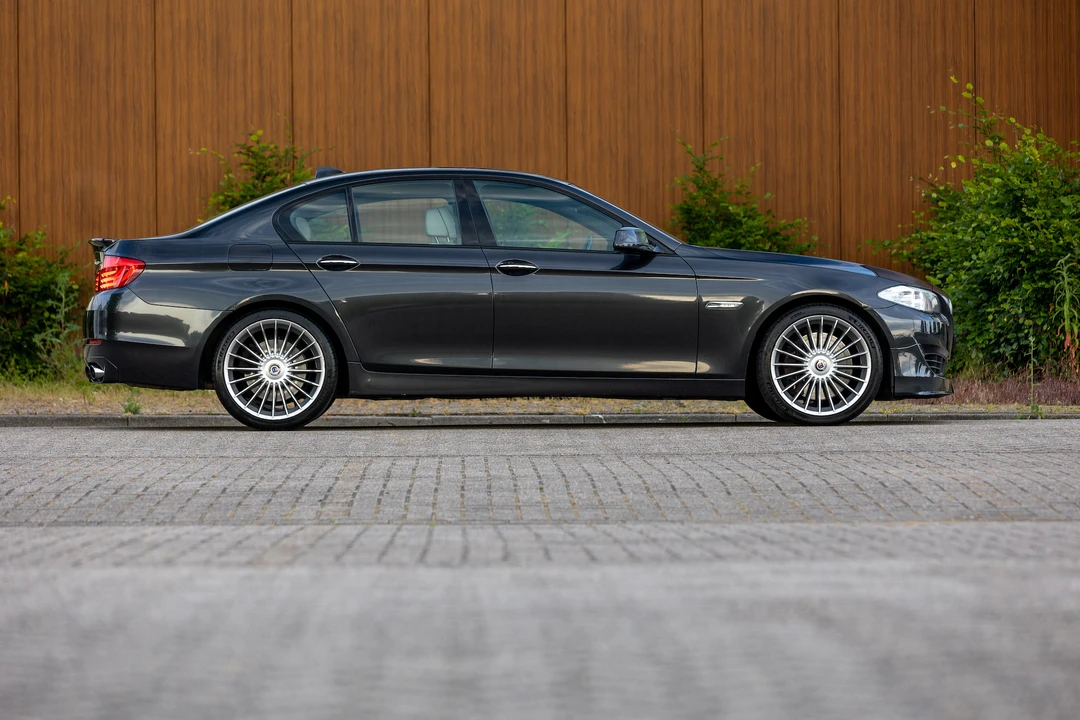 2011 BMW Alpina B5 - Image 10 of 31
