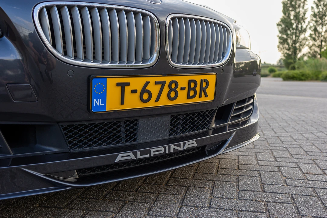 2011 BMW Alpina B5 - Image 19 of 31