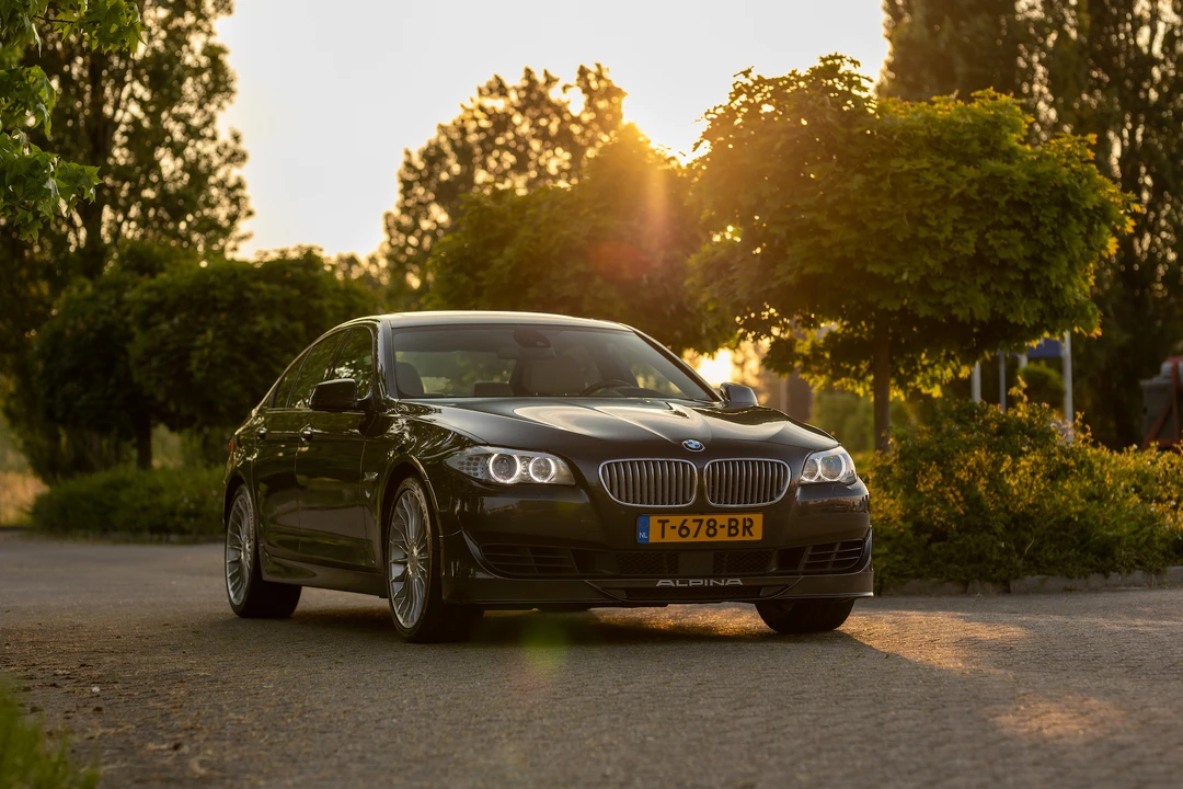 2011 BMW Alpina B5 - Image 14 of 31