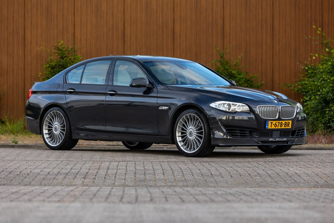 2011 BMW Alpina B5 - Image 2 of 31