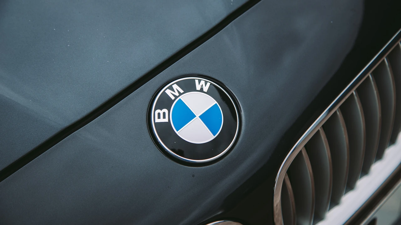 2011 BMW Alpina B5 - Image 24 of 31