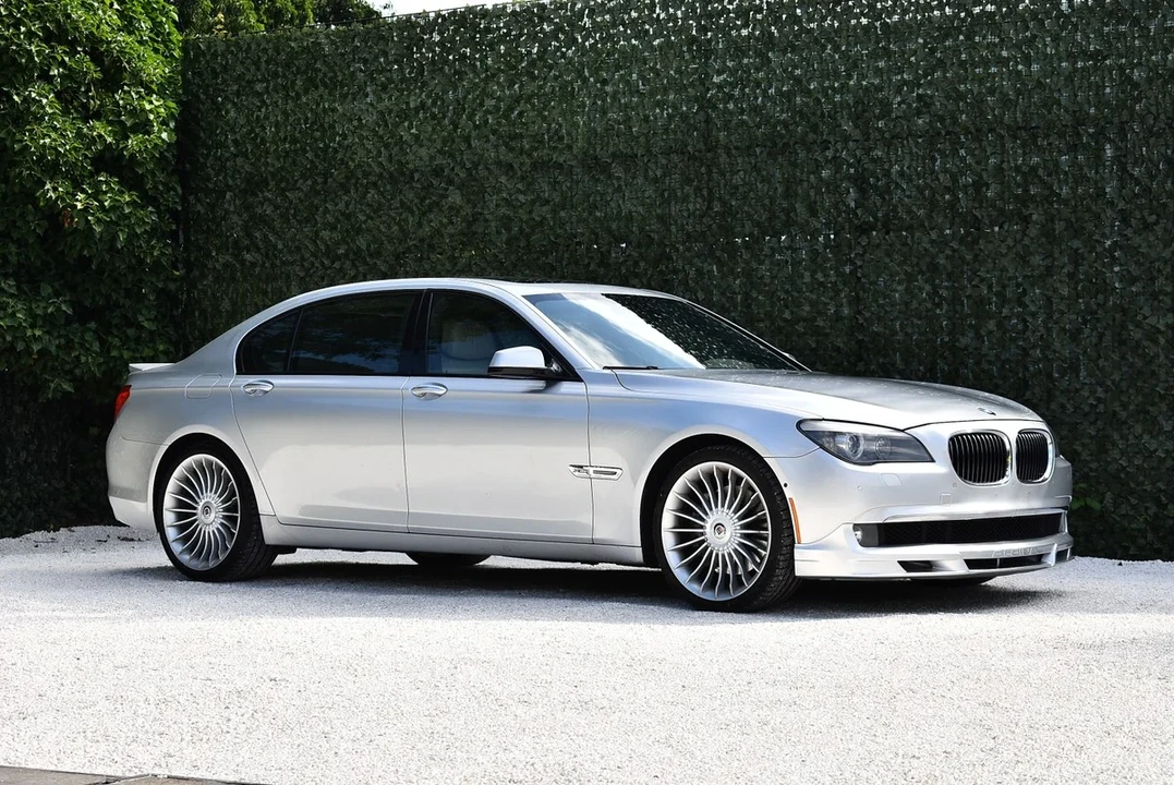 2011 BMW Alpina B7 - Image 6 of 30