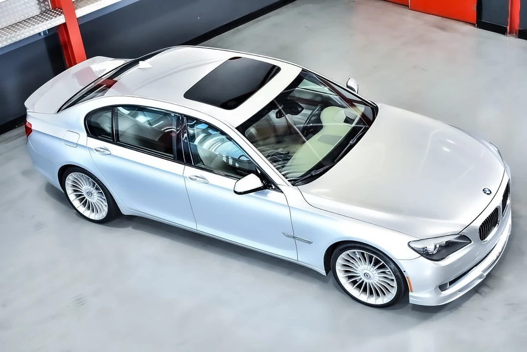 2011 BMW Alpina B7 - Image 15 of 30
