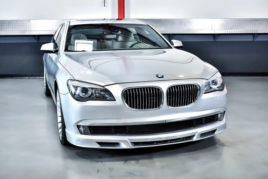 2011 BMW Alpina B7 - Image 3 of 30
