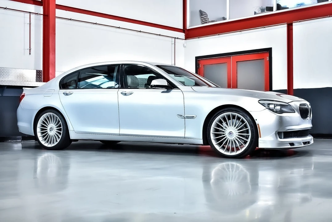2011 BMW Alpina B7 - Image 9 of 30