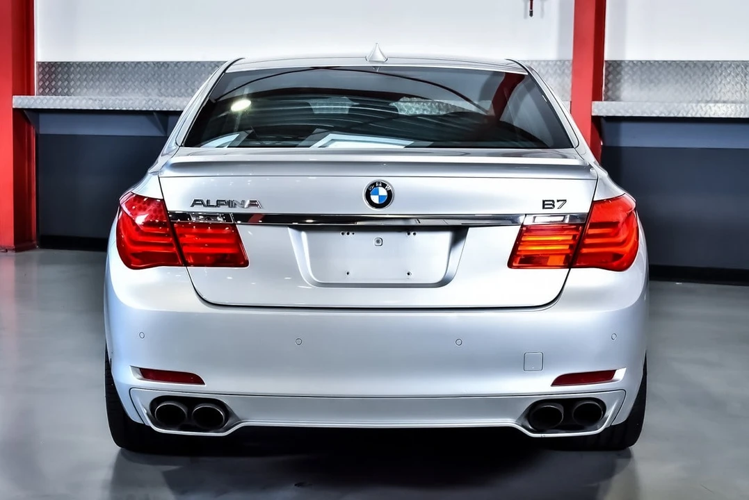 2011 BMW Alpina B7 - Image 20 of 30