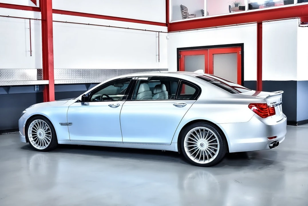 2011 BMW Alpina B7 - Image 26 of 30