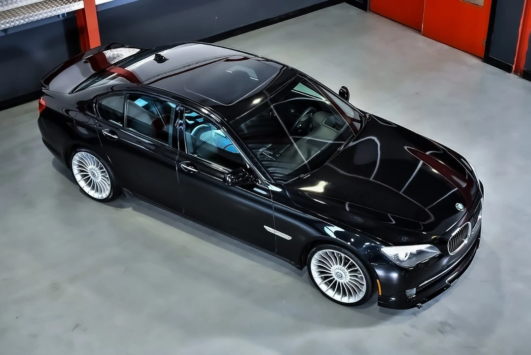 2011 BMW Alpina B7 - Image 18 of 31