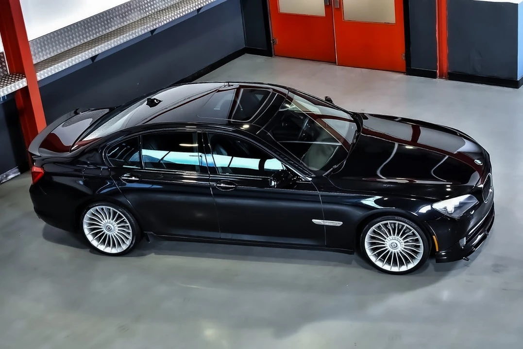 2011 BMW Alpina B7 - Image 19 of 31