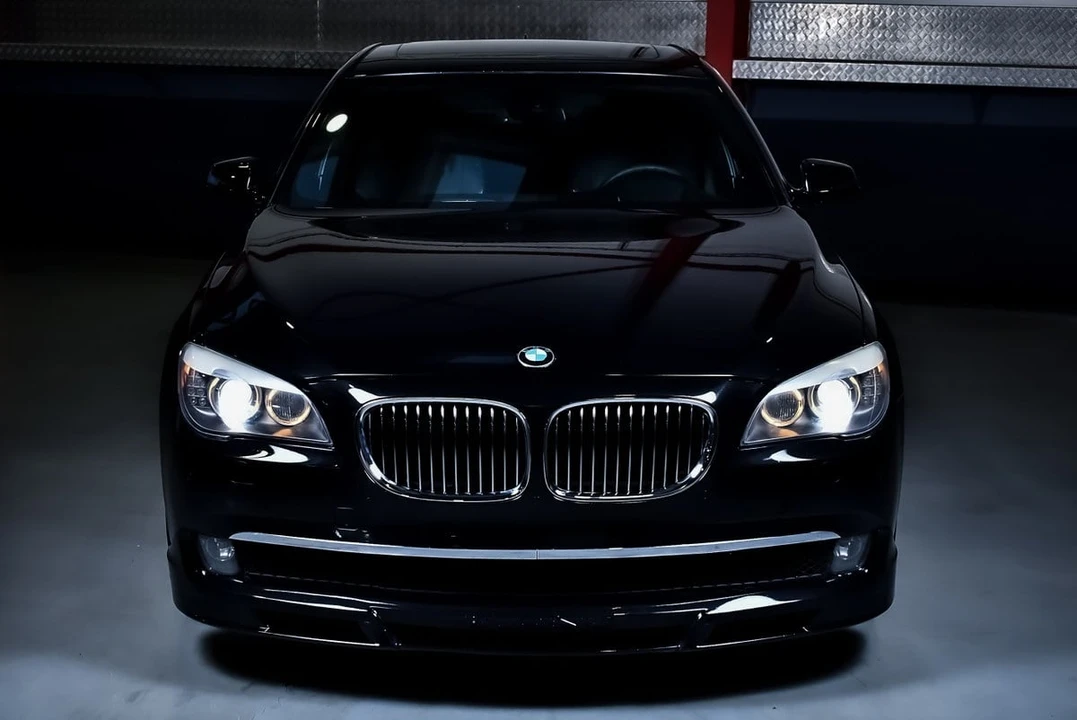 2011 BMW Alpina B7 - Image 3 of 31