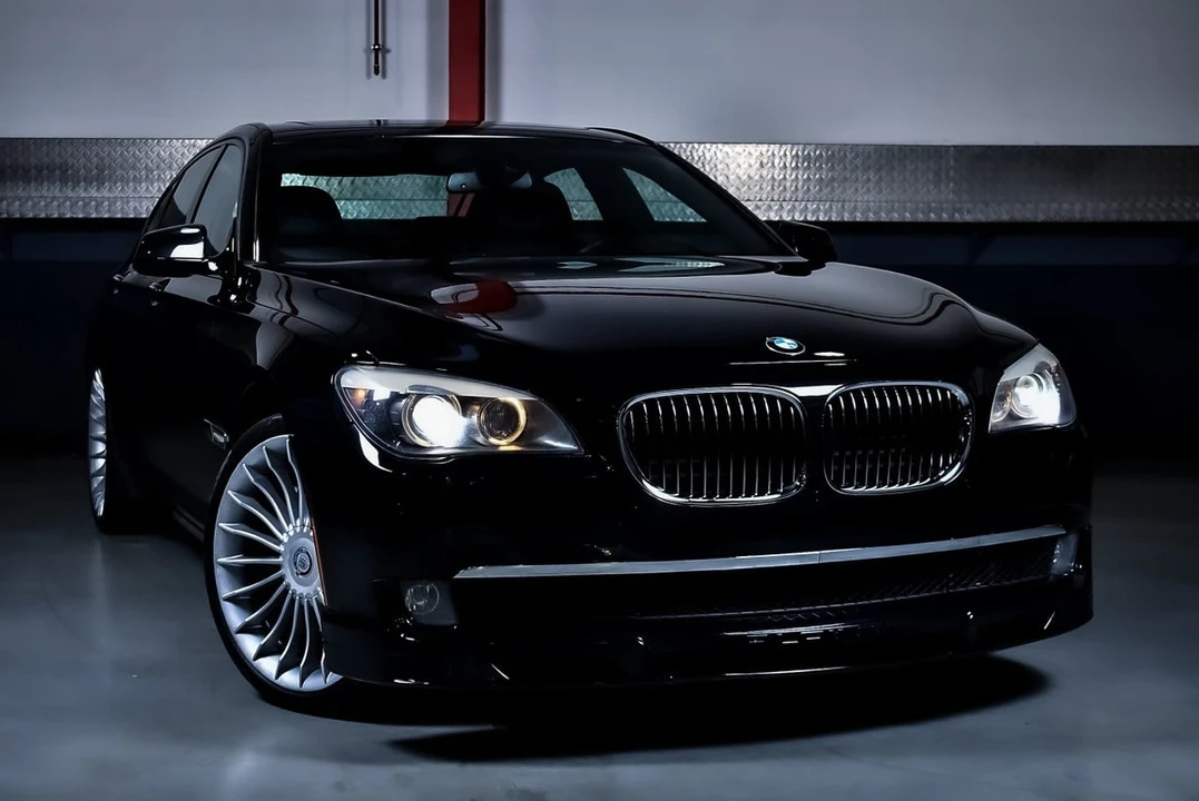 2011 BMW Alpina B7 - Image 9 of 31