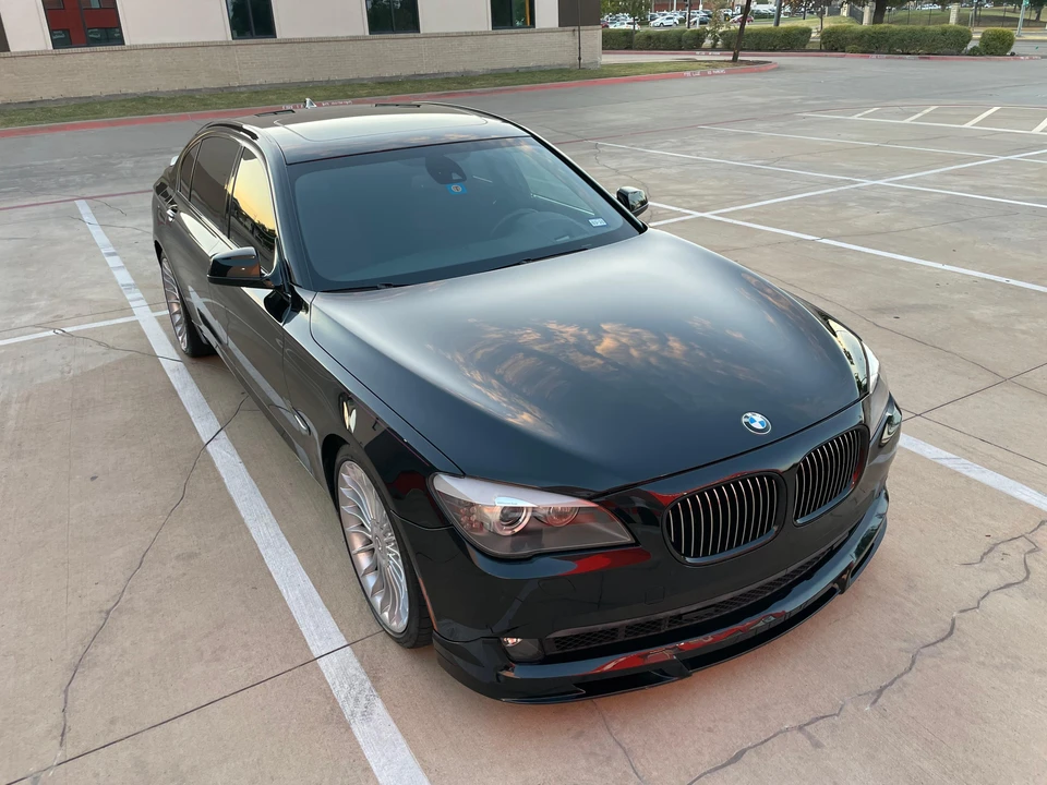2011 BMW Alpina B7 - Image 25 of 31