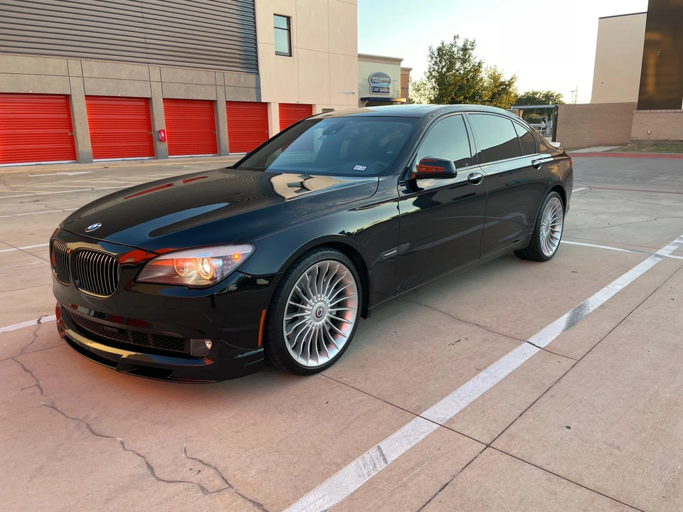 2011 BMW Alpina B7 - Image 10 of 31