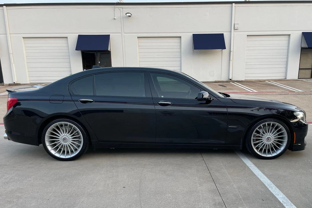 2011 BMW Alpina B7 - Image 3 of 31