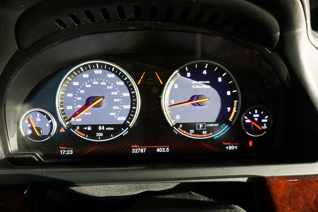 2011 BMW Alpina B7 - Image 10 of 10