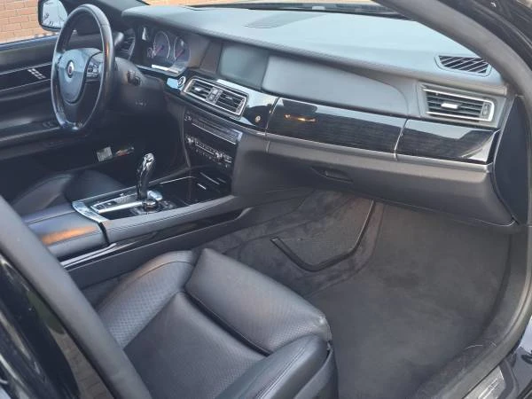 2011 BMW Alpina B7 - Image 14 of 21