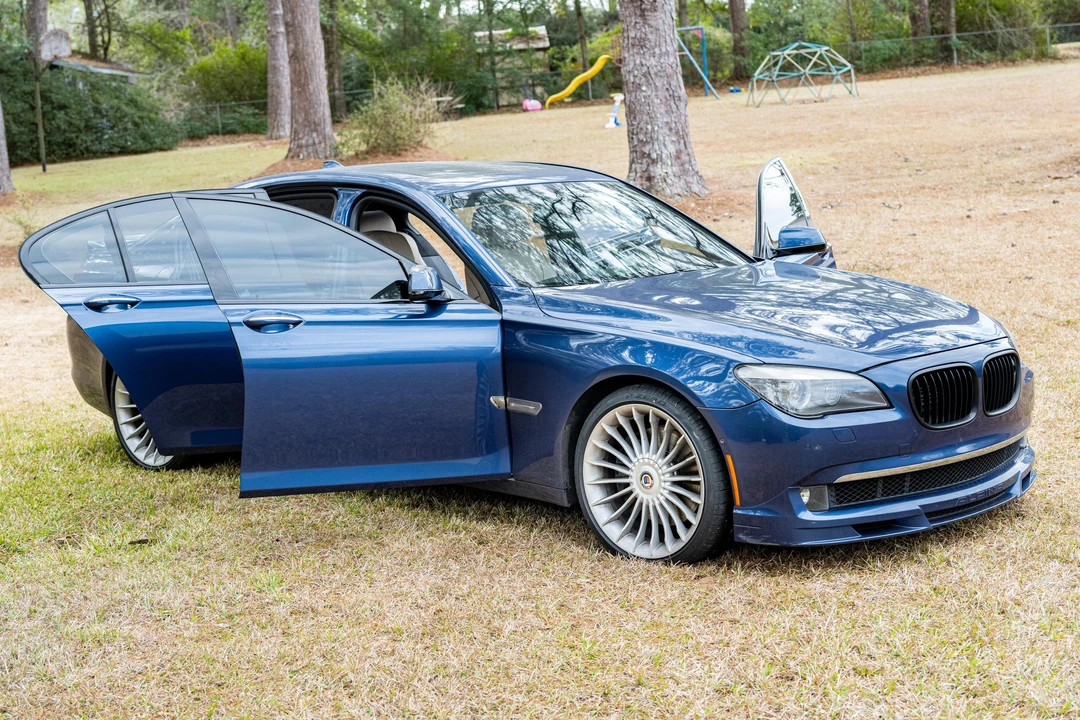 2011 BMW Alpina B7 - Image 16 of 31