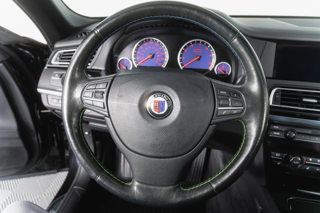 2011 BMW Alpina B7 - Image 6 of 8