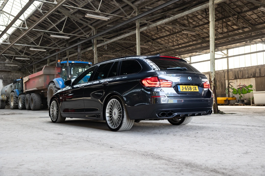 2011 BMW Alpina B5 - Image 13 of 31