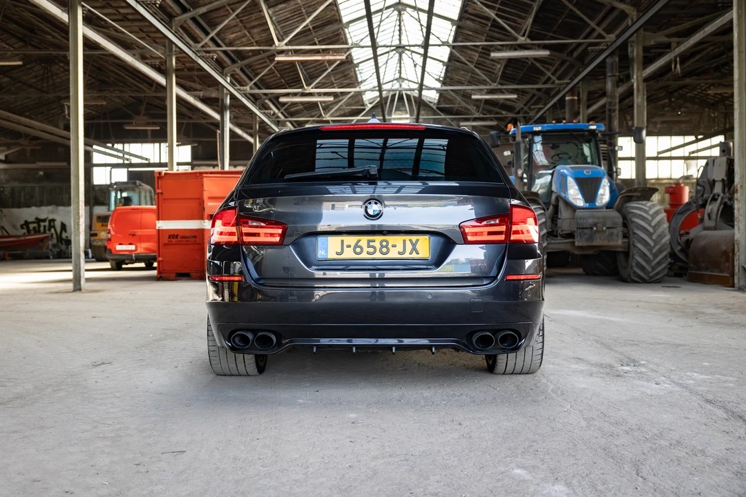 2011 BMW Alpina B5 - Image 14 of 31