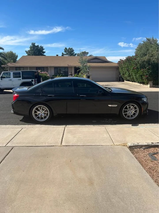 2011 BMW Alpina B7 - Image 10 of 15