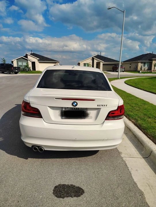 2011 BMW E81/E82/E88 1 Series - Image 10 of 13