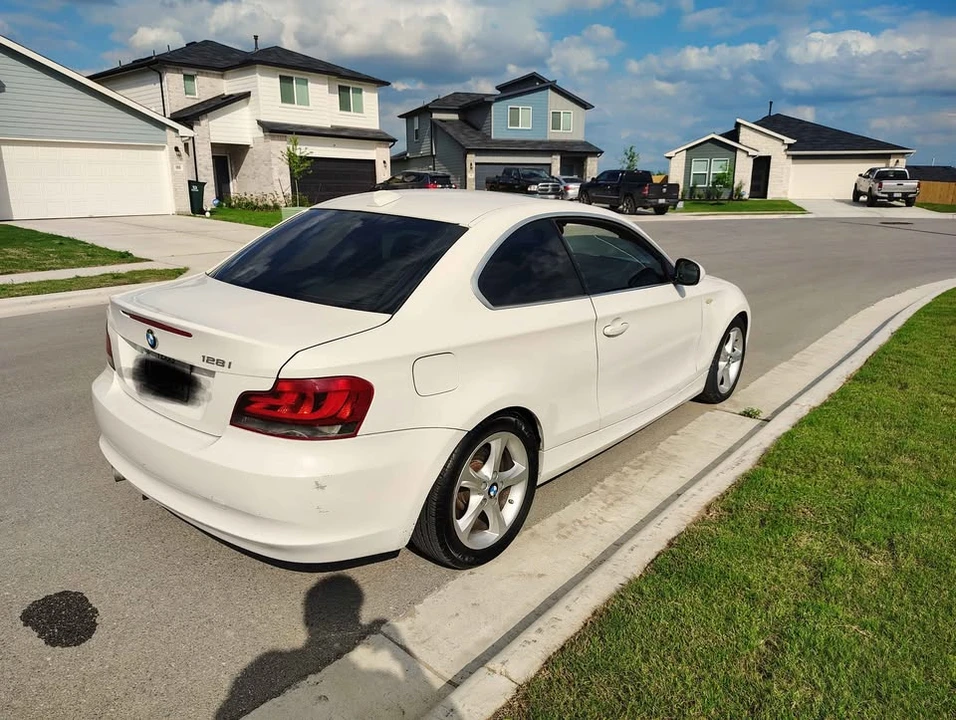 2011 BMW E81/E82/E88 1 Series - Image 9 of 13
