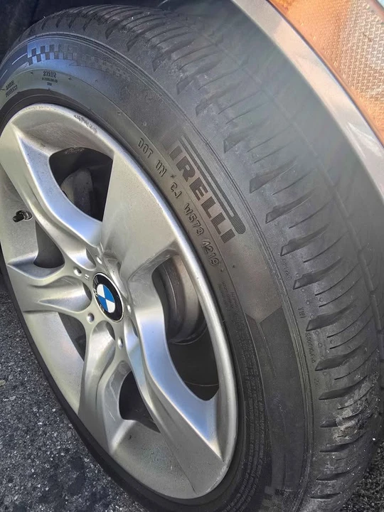 2011 BMW 5 Series - Image 8 of 12