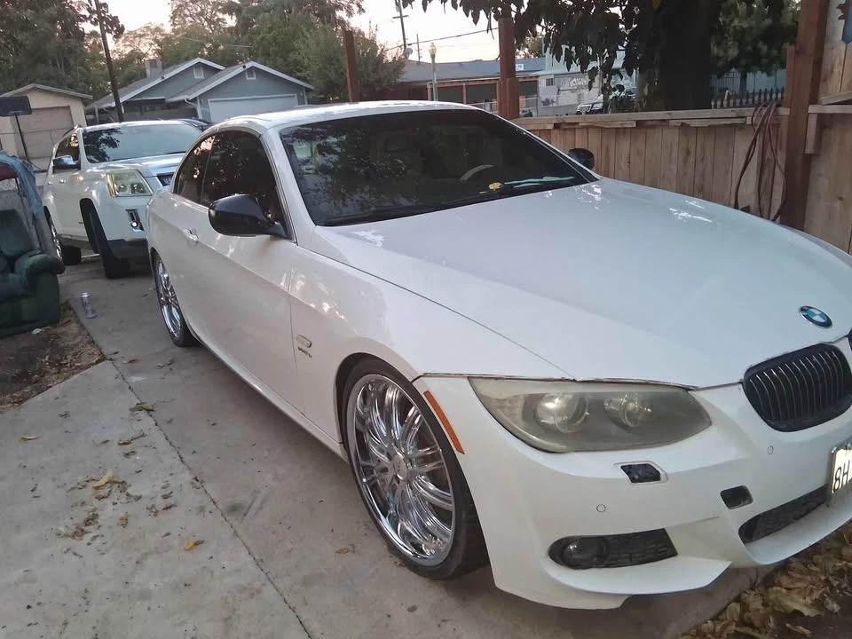 2011 BMW 5 Series - Image 6 of 7