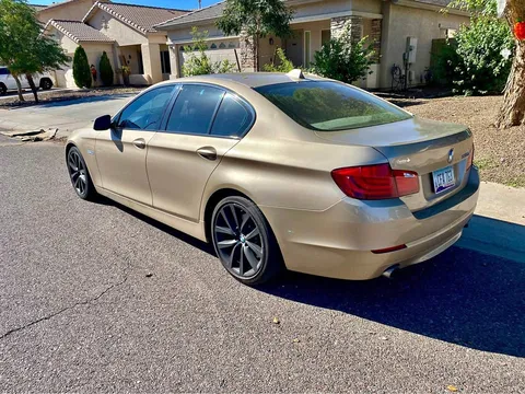 2011 BMW i5 Sedan