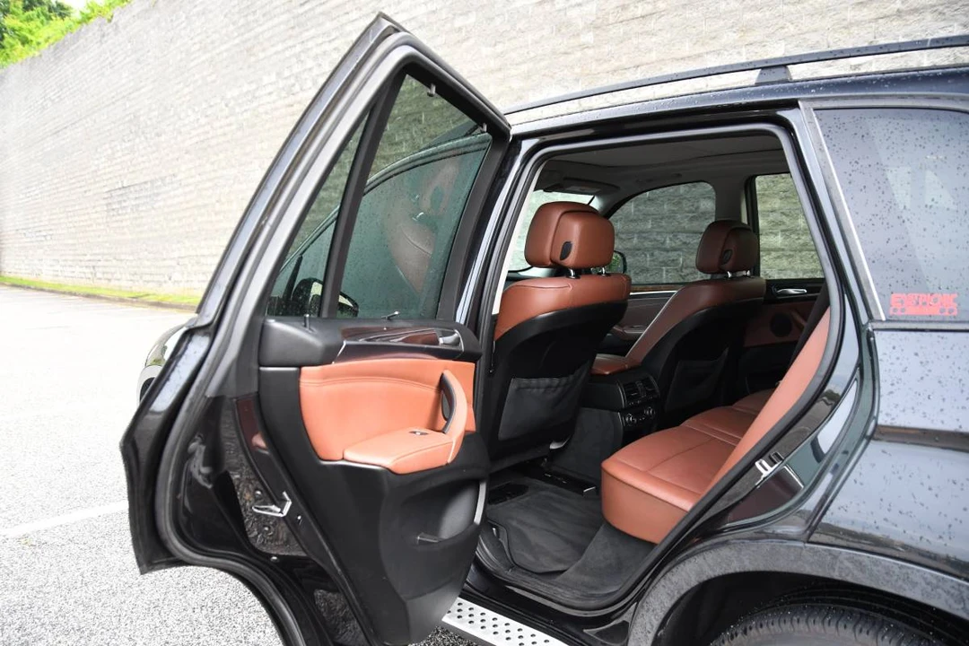 2011 BMW E70 X5 - Image 14 of 24