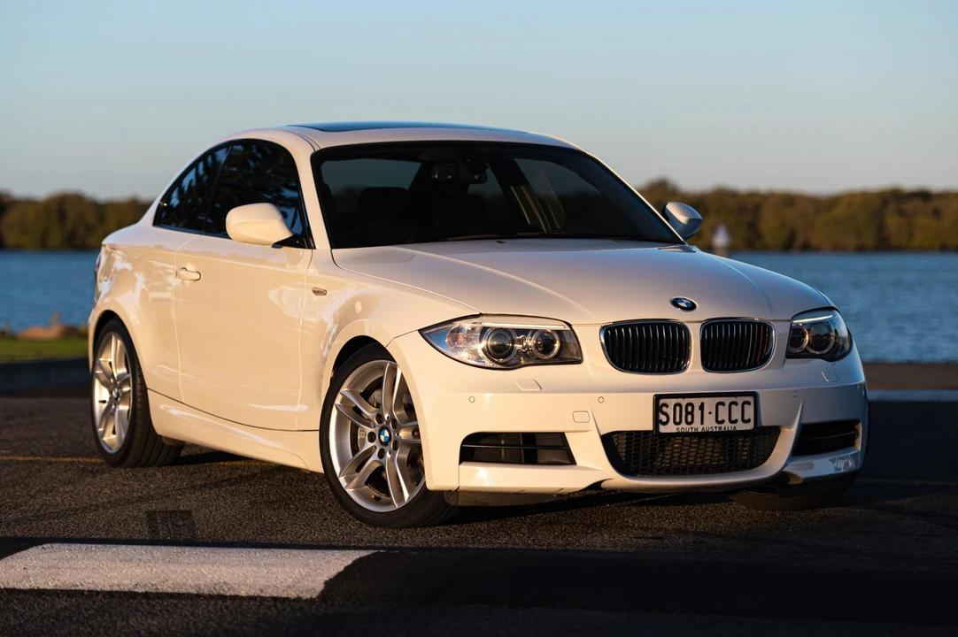 2011 BMW E82 135i & 135is - Image 2 of 31