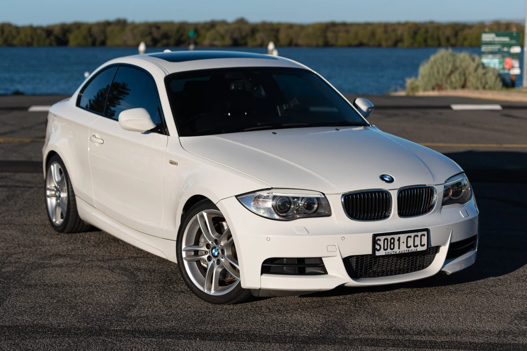 2011 BMW E82 135i & 135is - Image 12 of 31