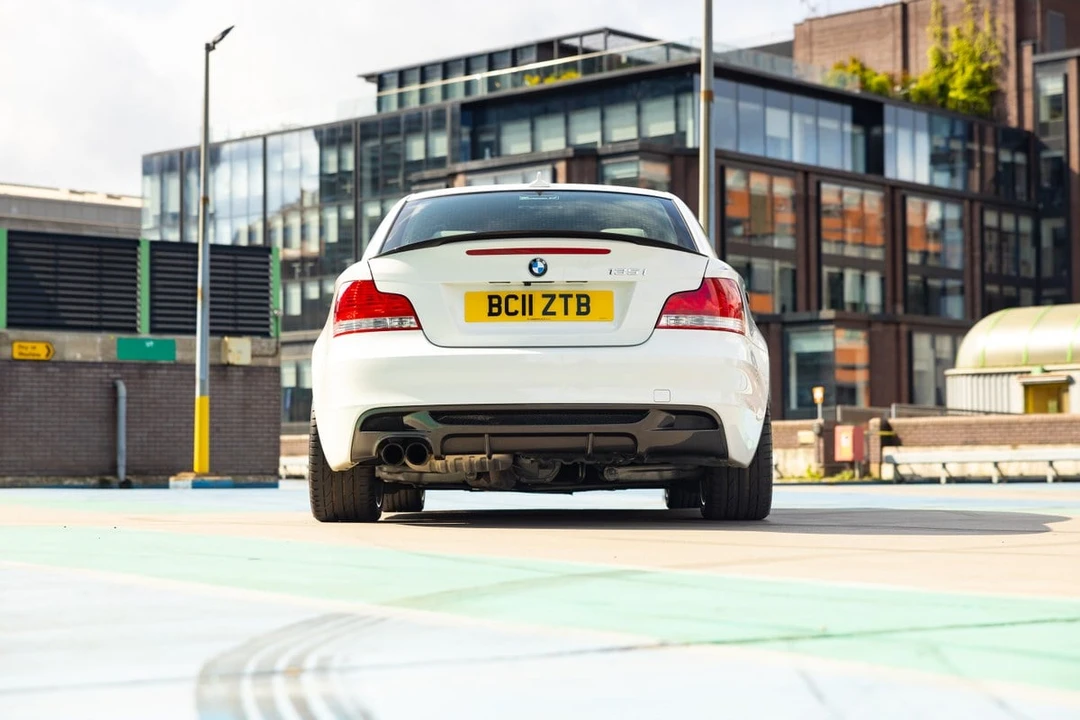 2011 BMW E82 135i & 135is - Image 17 of 30