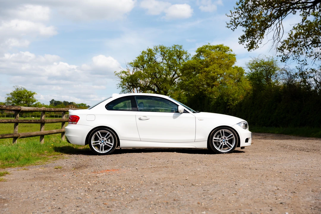 2011 BMW E82 135i & 135is - Image 4 of 31