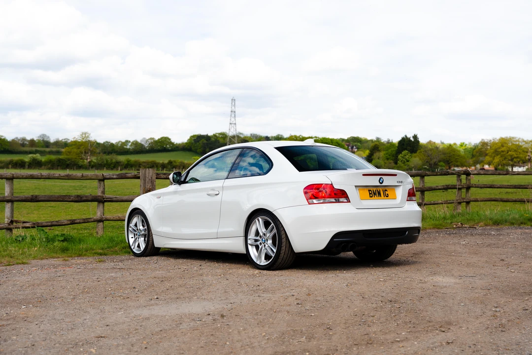 2011 BMW E82 135i & 135is - Image 7 of 31