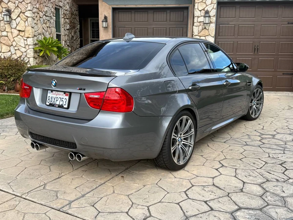 2011 BMW E90 M3 Sedan - Image 2 of 24