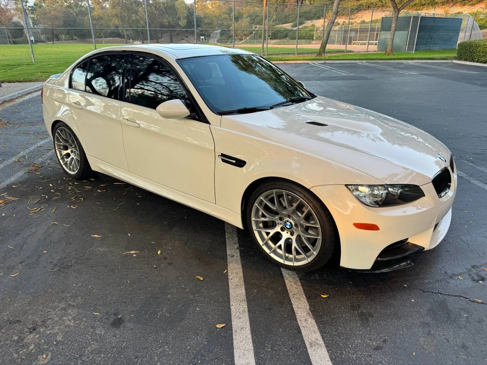 2011 BMW E90 M3 Sedan - Image 3 of 16