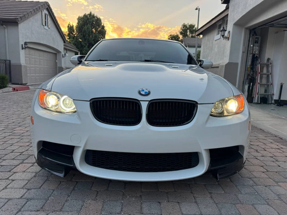 2011 BMW E90 M3 Sedan - Image 5 of 16