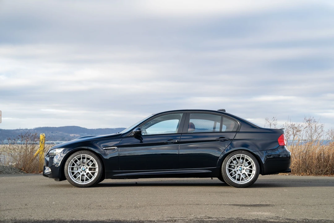 2011 BMW E90 M3 Sedan - Image 2 of 12