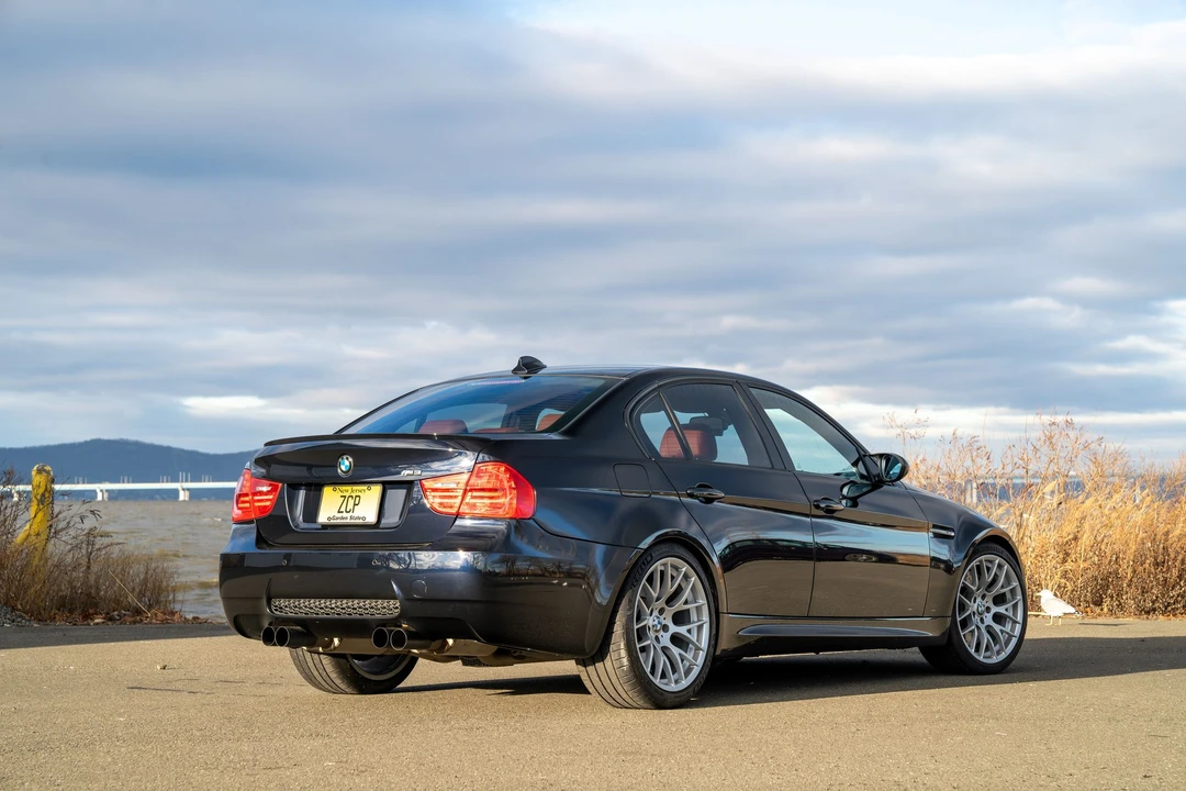 2011 BMW E90 M3 Sedan - Image 5 of 12