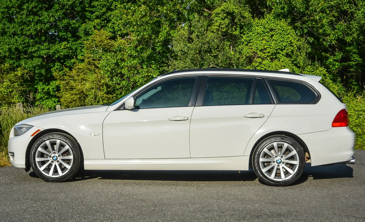 2011 BMW E91 3 Series Touring - Image 4 of 6