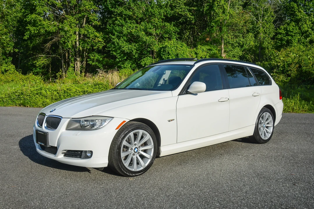 2011 BMW E91 3 Series Touring - Image 3 of 6