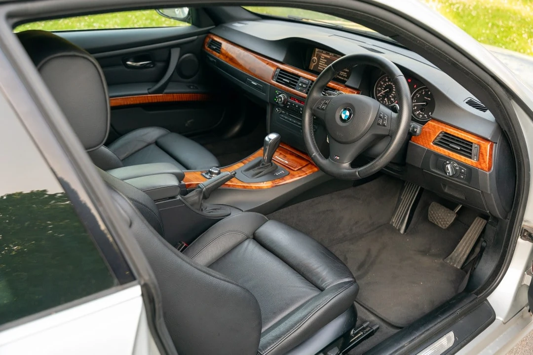 2011 BMW E92 3 Series Coupe - Image 23 of 30
