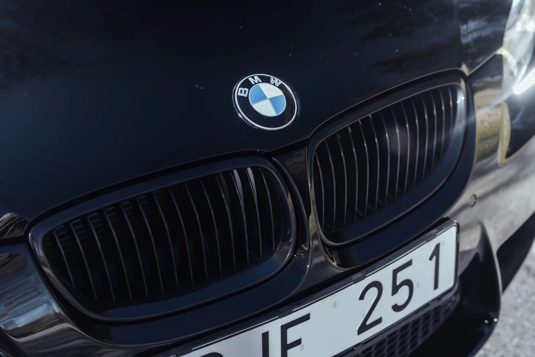 2011 BMW E93 M3 Convertible - Image 27 of 31
